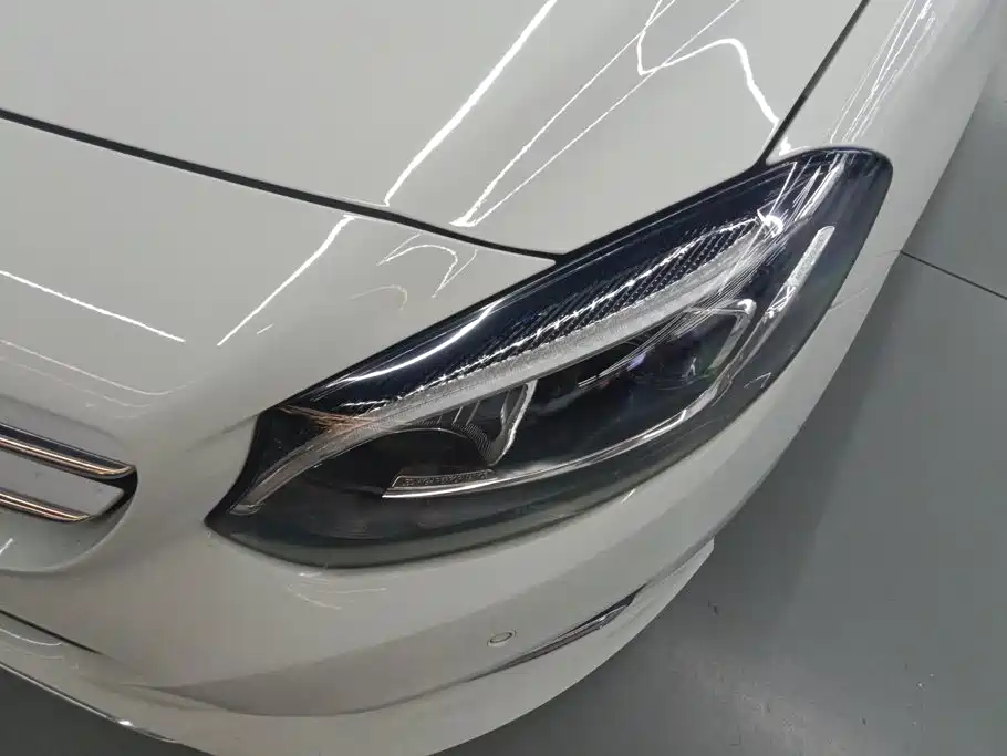Mercedes-Benz B-Class — миниатюра 5