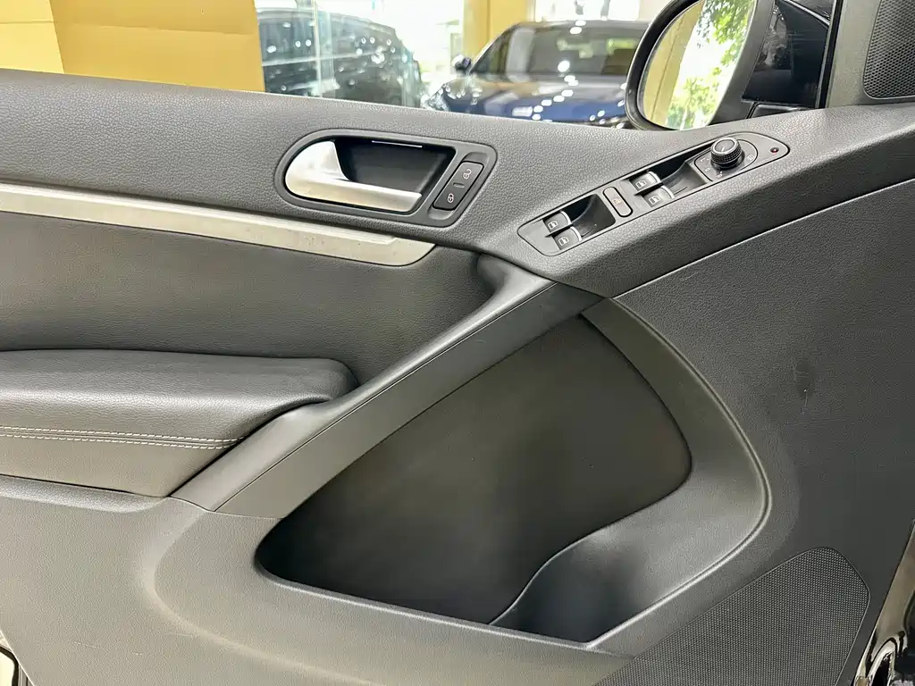 Volkswagen Tiguan — миниатюра 18