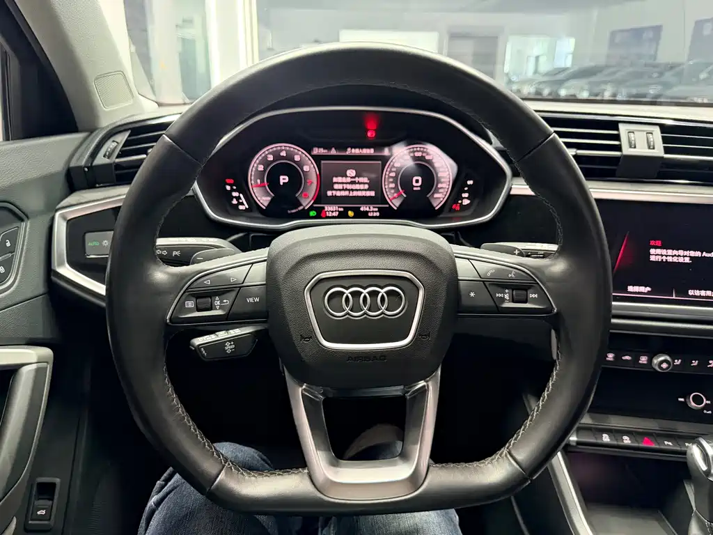Audi Q3 — миниатюра 15