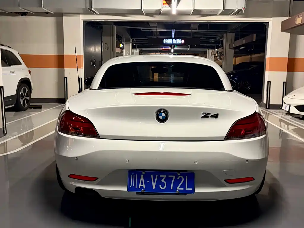 BMW Z4 — миниатюра 7