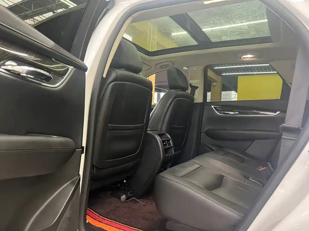 Cadillac XT5 2018 28T Luxury