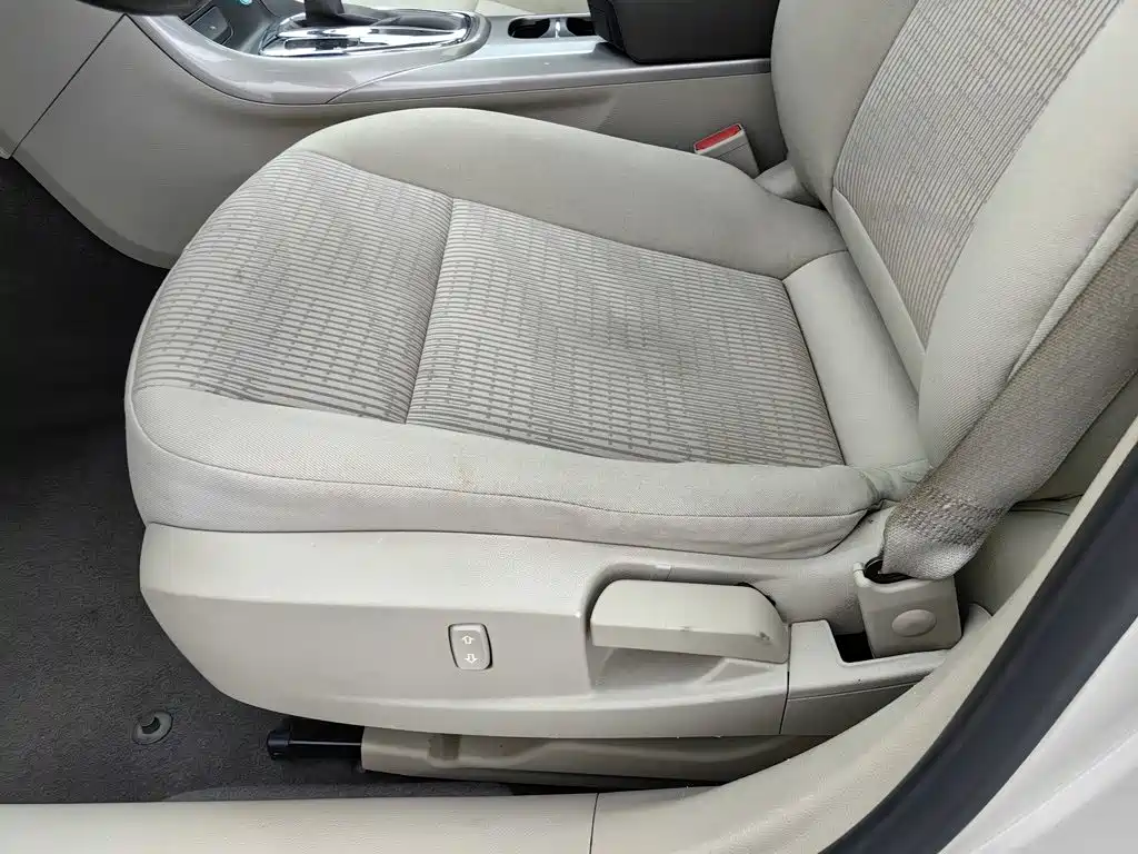 Chevrolet Malibu — миниатюра 20