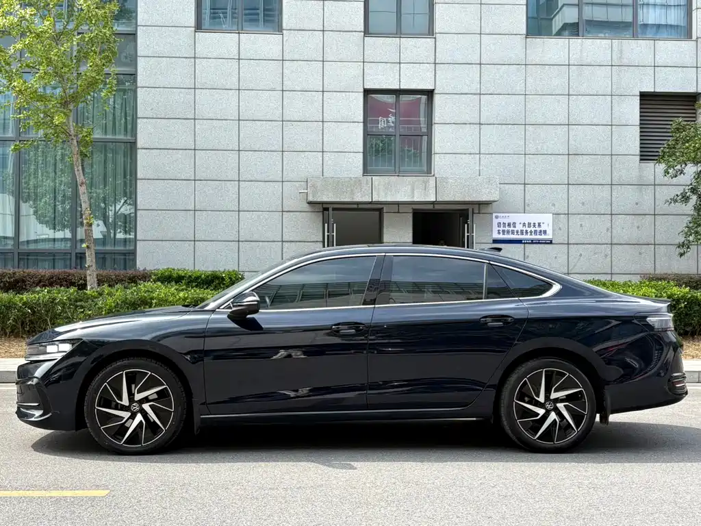 Volkswagen Magotan — миниатюра 4