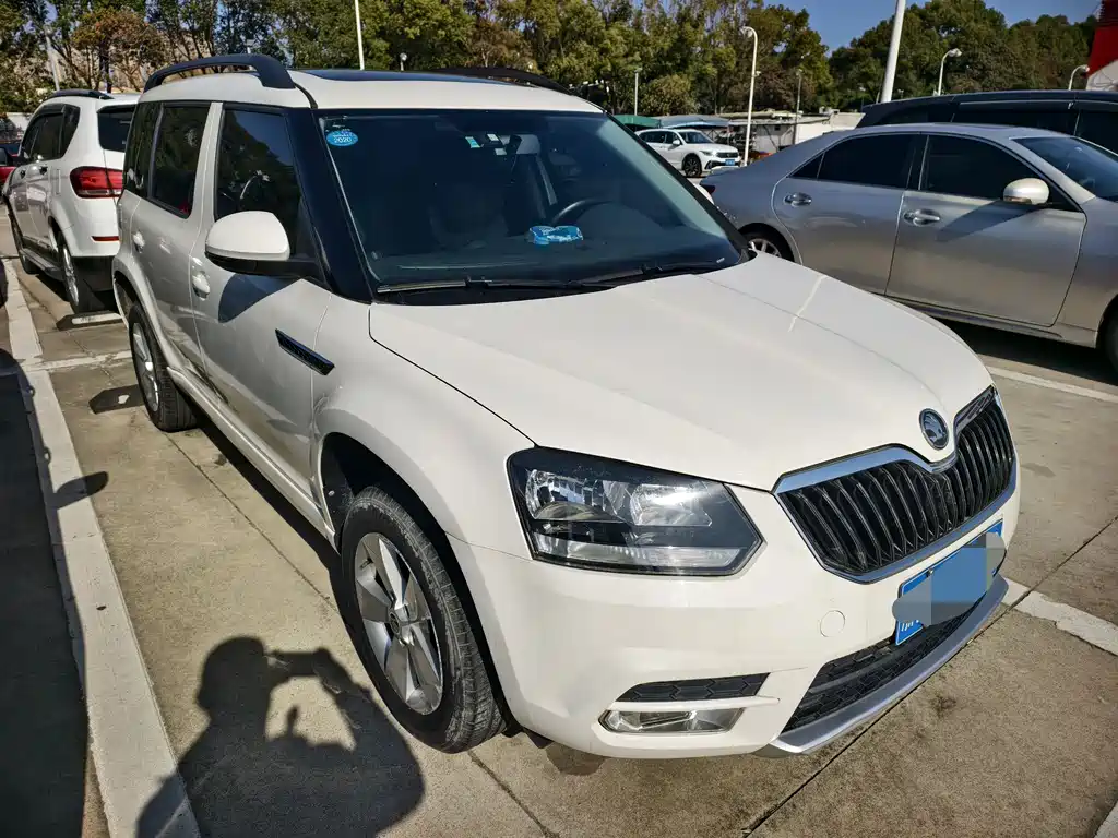 SKODA YETI