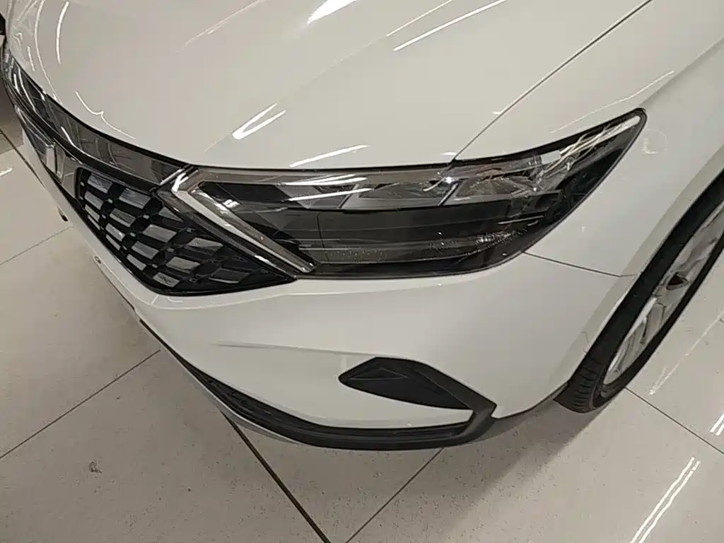 Jetta VS5 — миниатюра 24