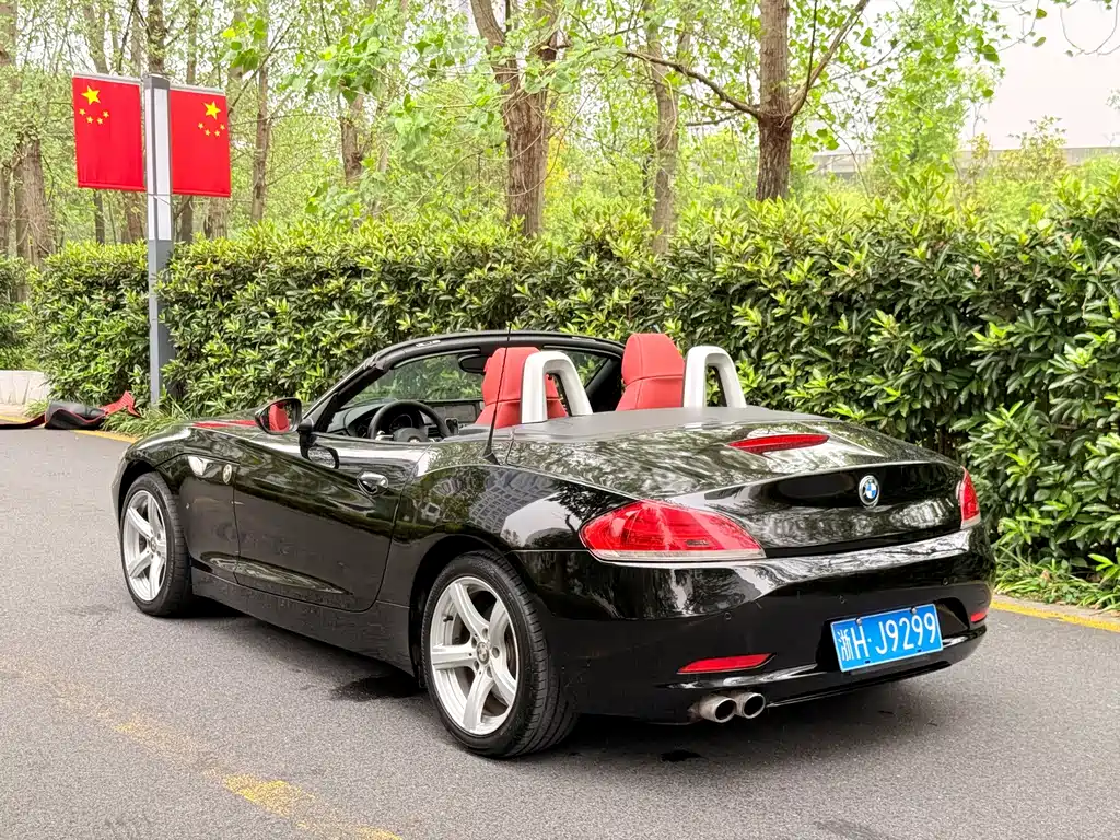 BMW Z4 — миниатюра 8