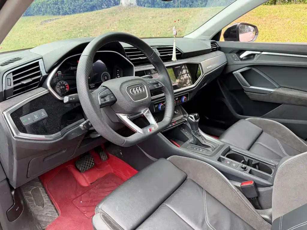 Audi Q3 Sportback — миниатюра 7