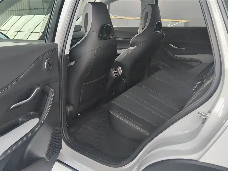 BYD SEA LION 05 DM I