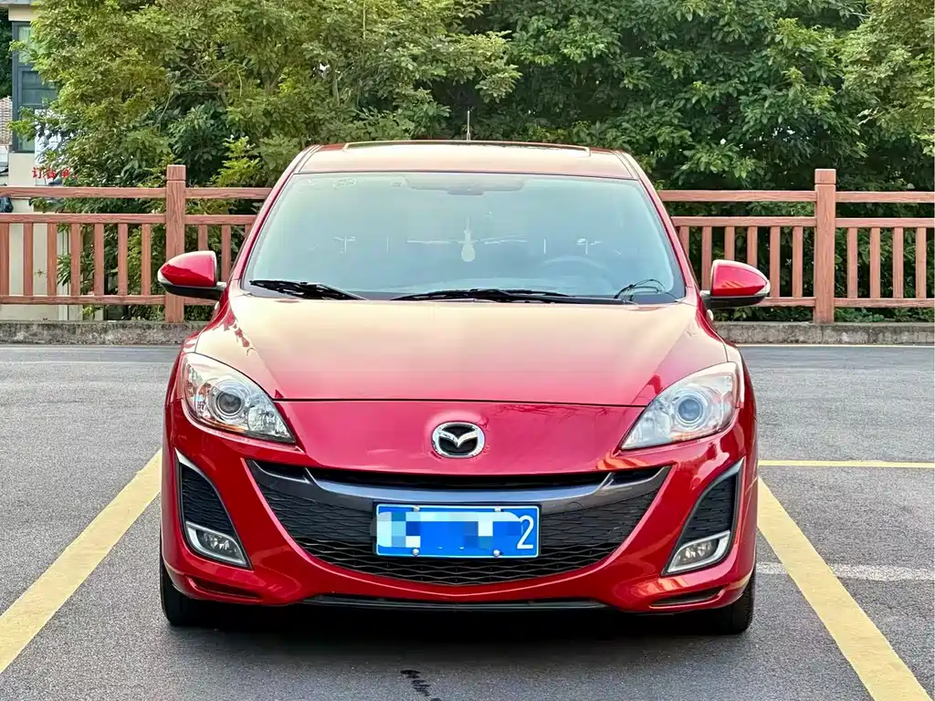 Mazda 3 (Import) — миниатюра 2