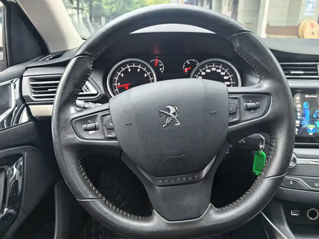Peugeot 408 — миниатюра 9