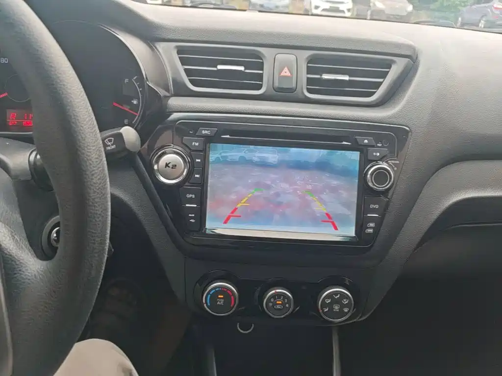 Kia K2 — миниатюра 13