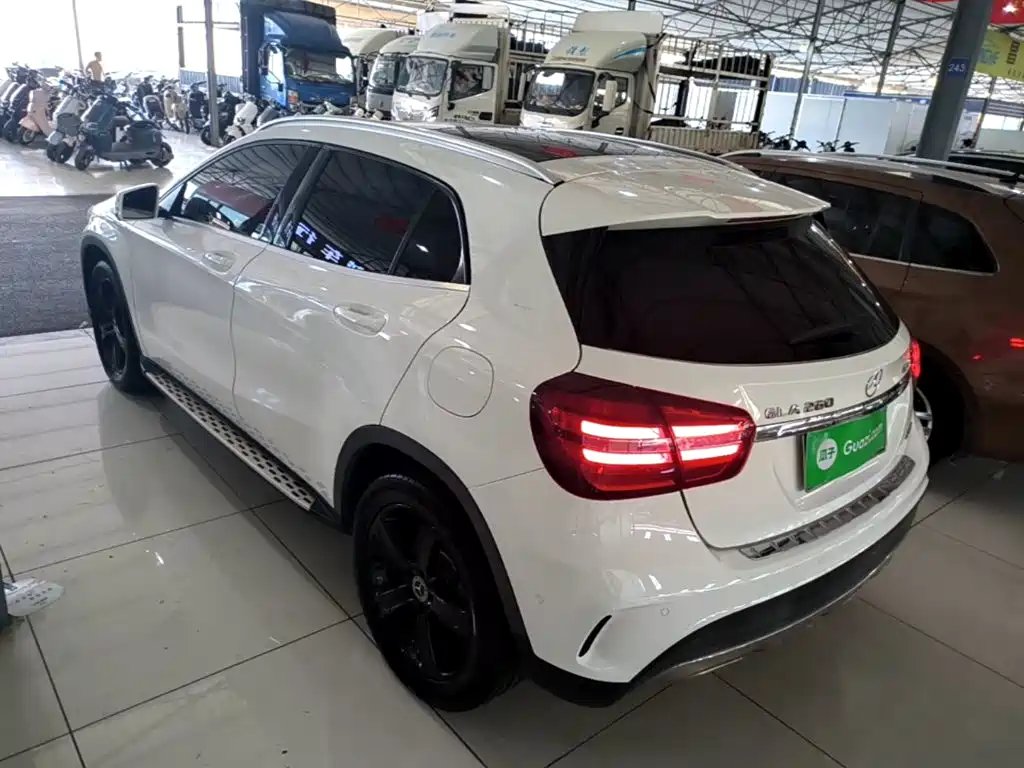 Mercedes-Benz GLA — миниатюра 5