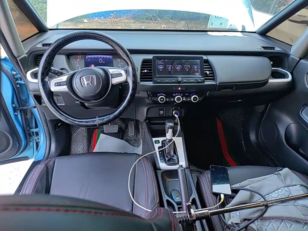 Honda Fit — миниатюра 10