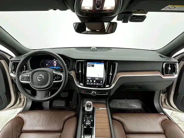 Volvo S60 — миниатюра 9