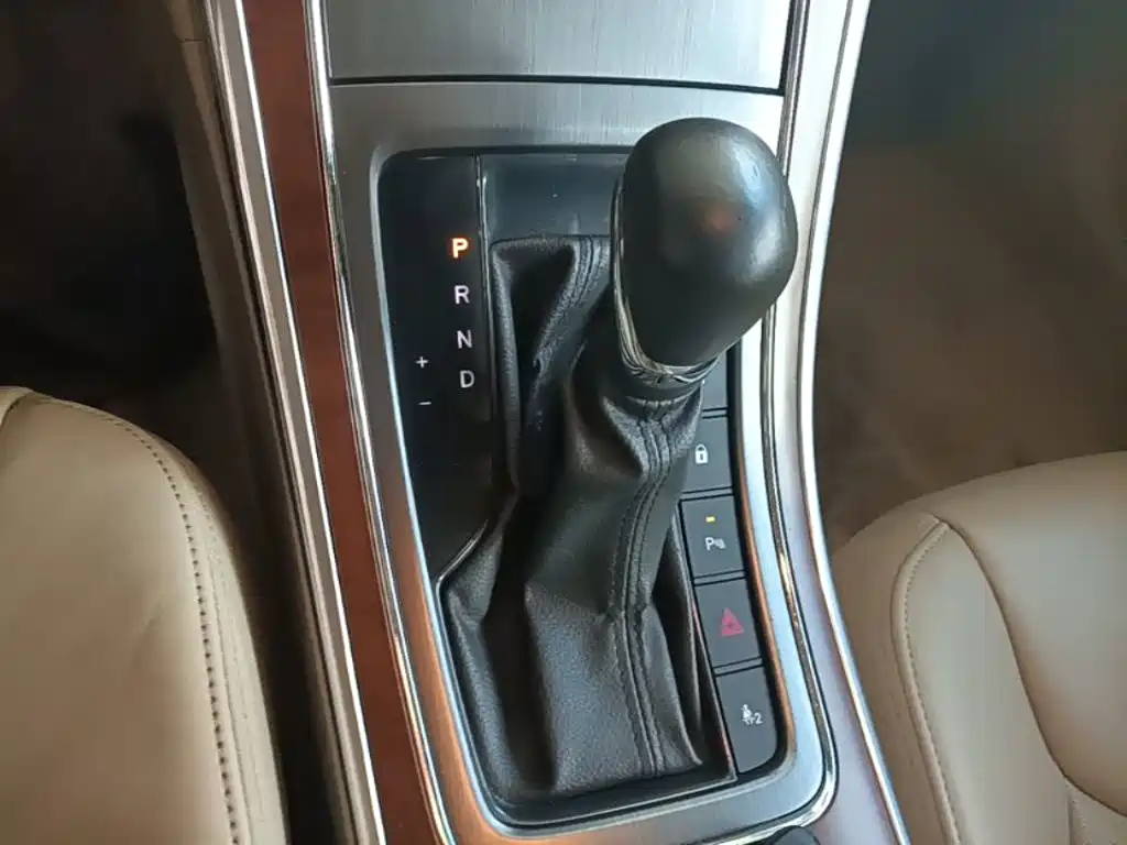Roewe 950 — миниатюра 14