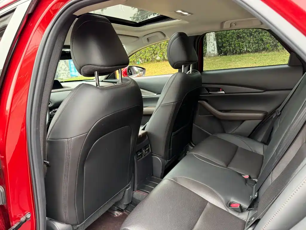 Mazda CX-30 — миниатюра 11
