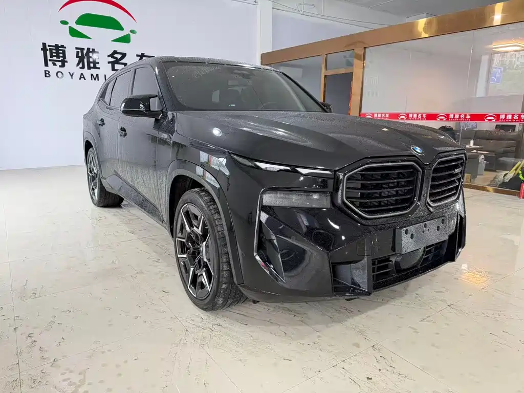 BMW XM 2023 50e