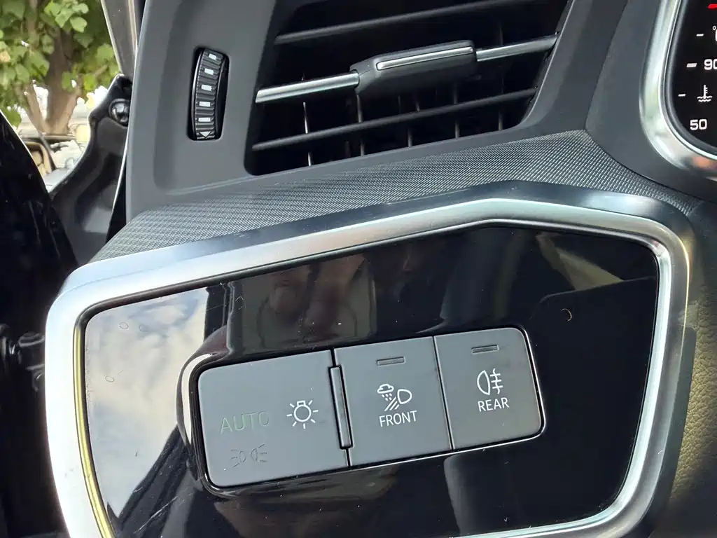 Audi A6L — миниатюра 23