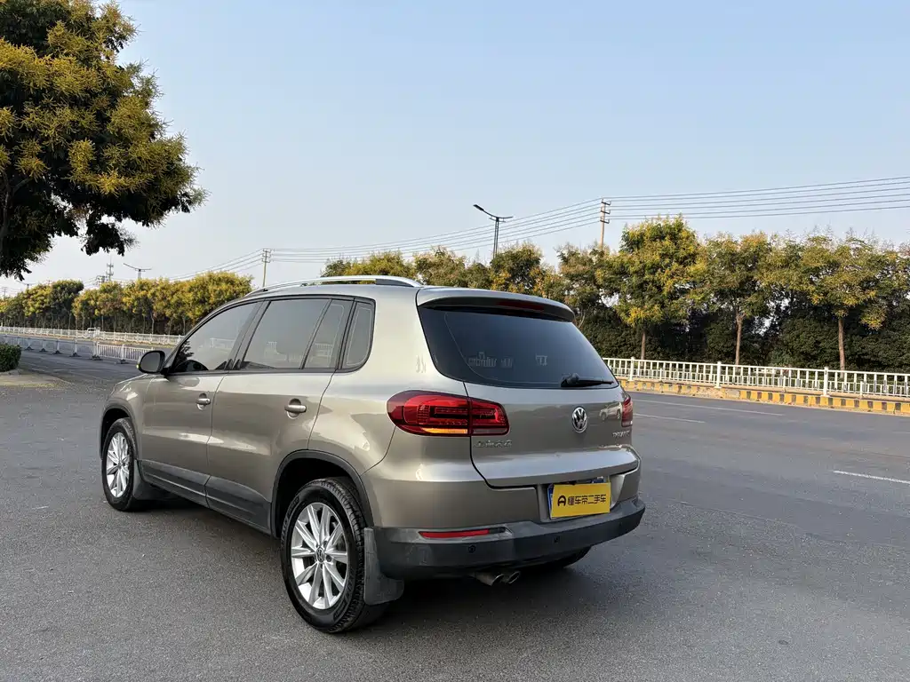 Volkswagen Tiguan — миниатюра 3