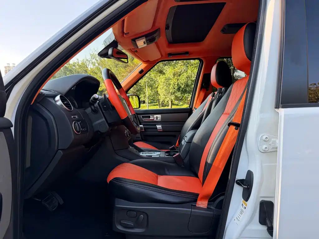Land Rover Discovery — миниатюра 7