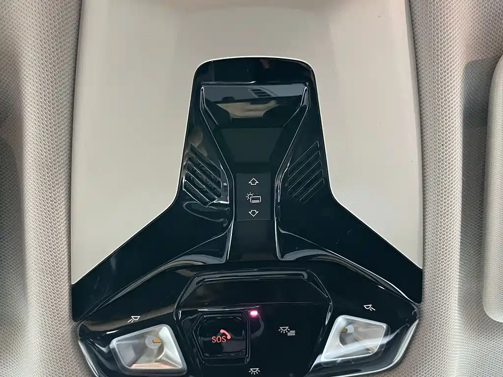 BMW X1 — миниатюра 13