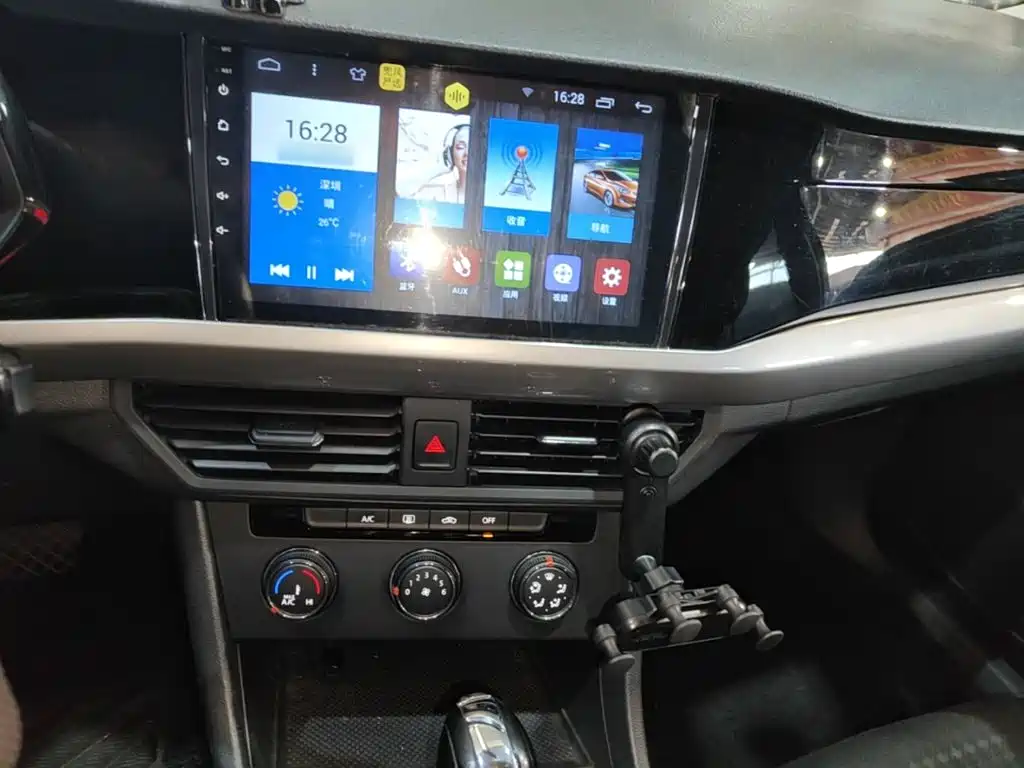 Volkswagen Bora 2019 1.5L AT Fashion
