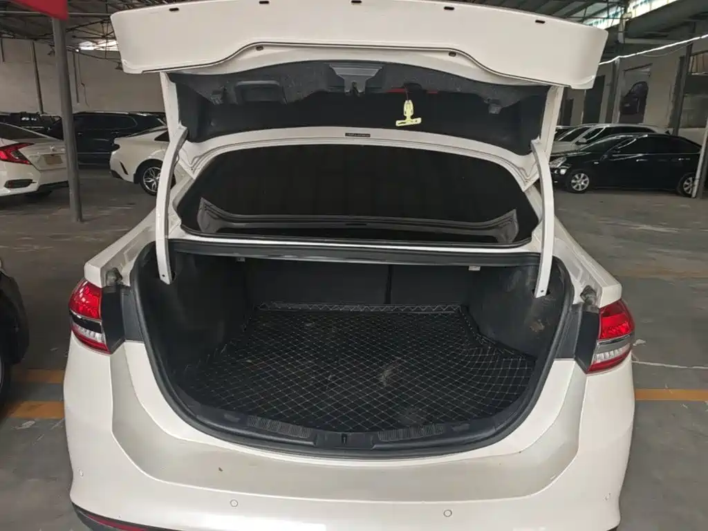 Ford Mondeo — миниатюра 19