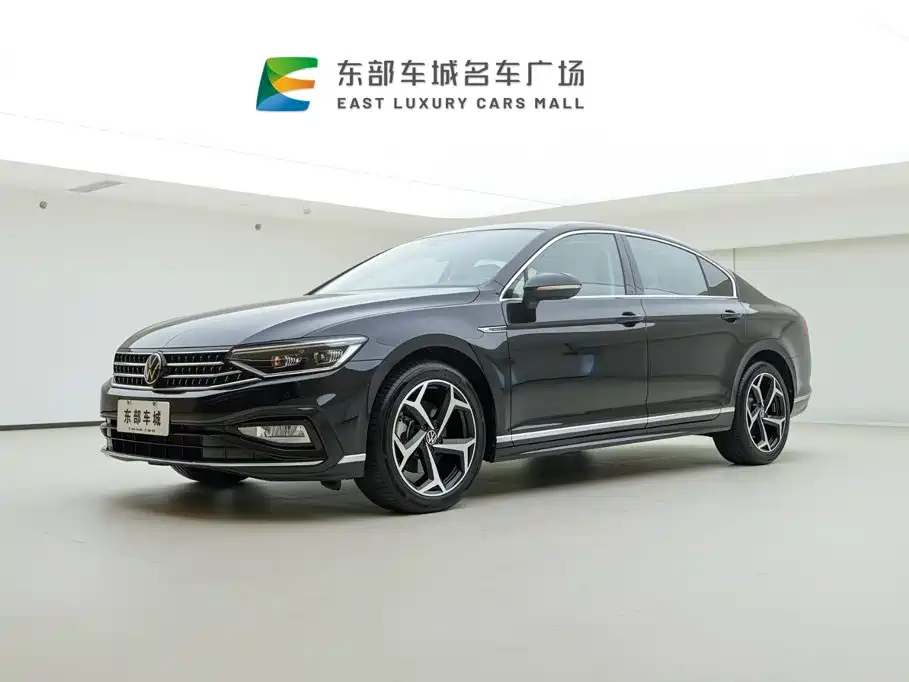 迈腾 2025款 改款 众享款 330TSI DSG豪华型 2025