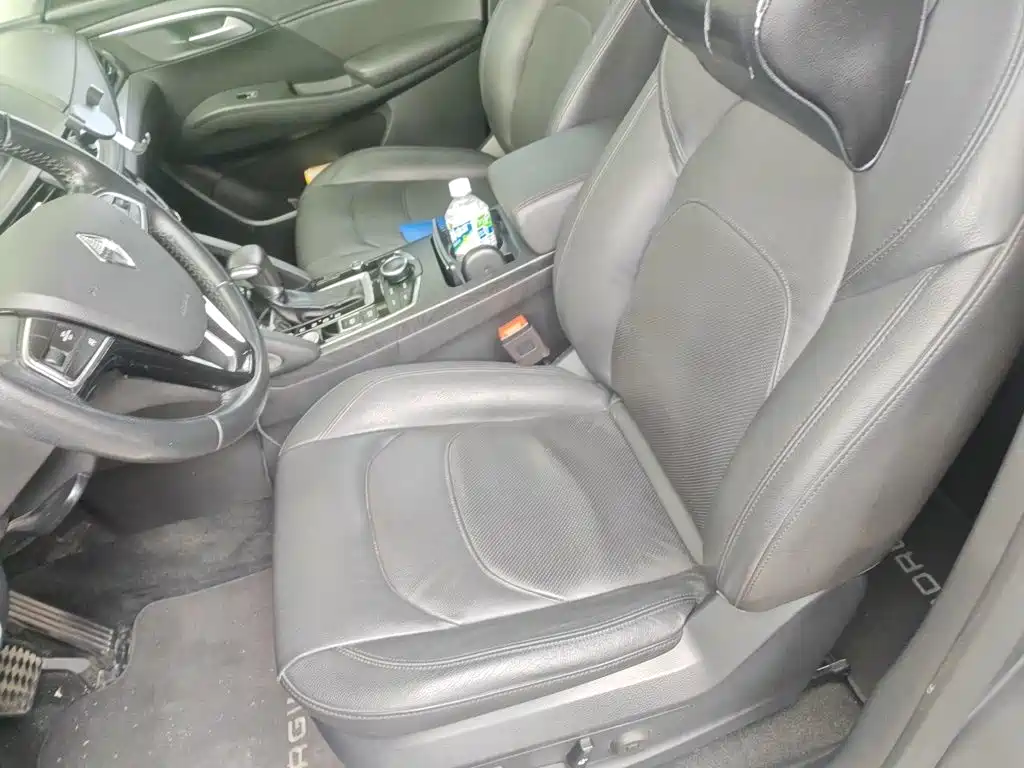 Borgward BX7 — миниатюра 11