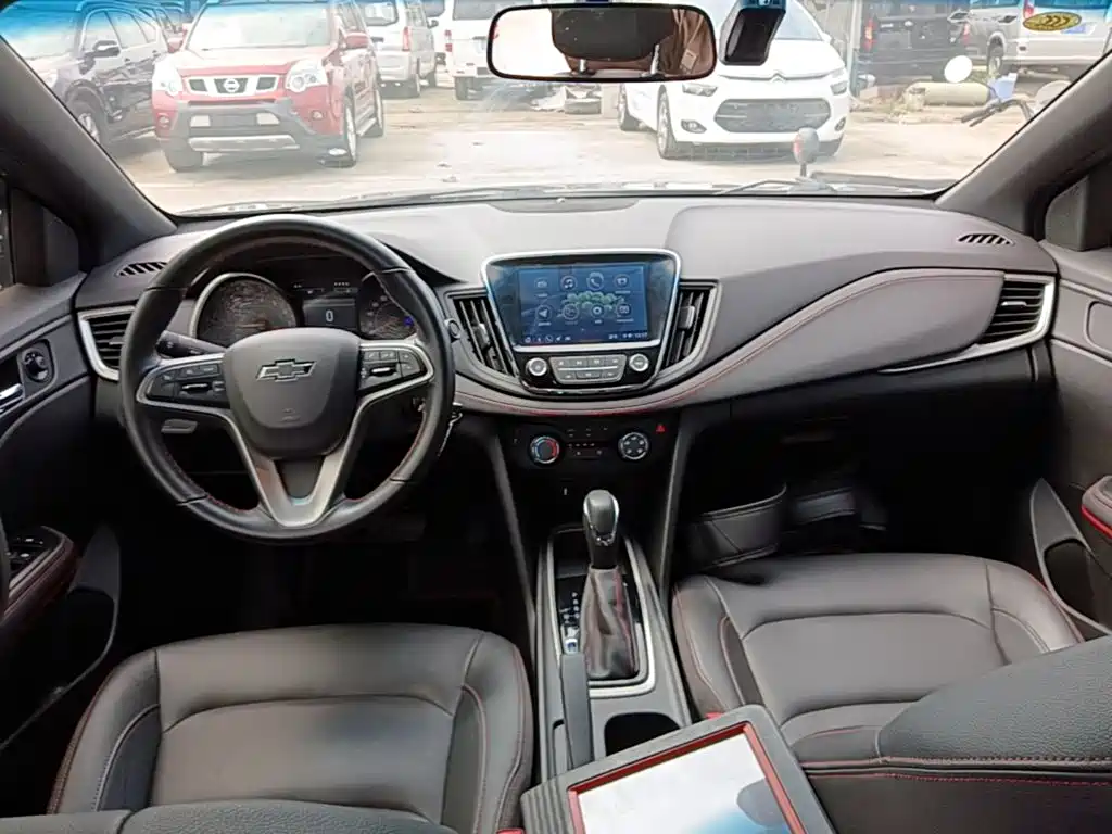 Chevrolet Monza — миниатюра 10