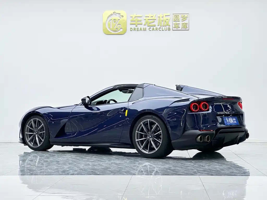 Ferrari 812 — миниатюра 6