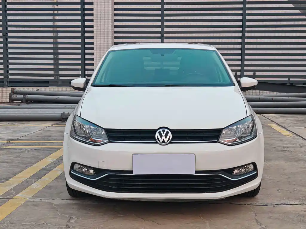 Volkswagen Polo — миниатюра 2