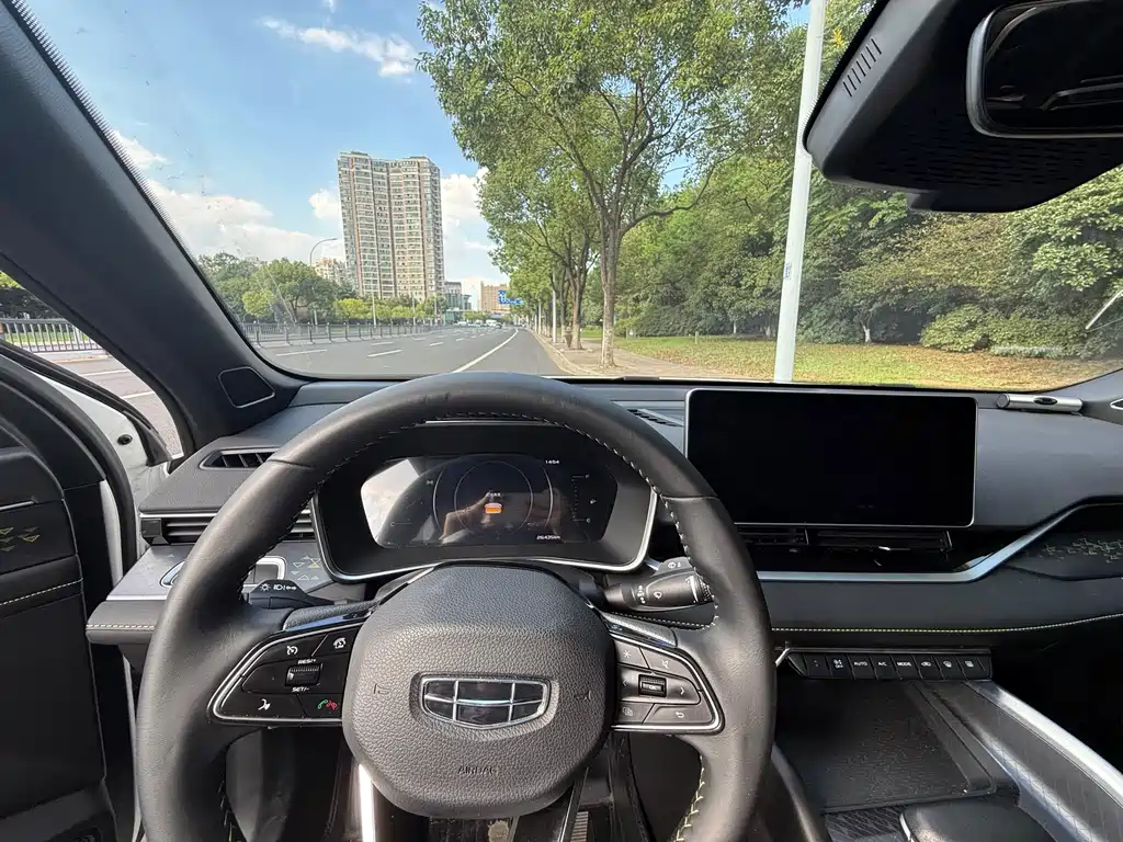 Geely Xingrui — миниатюра 7