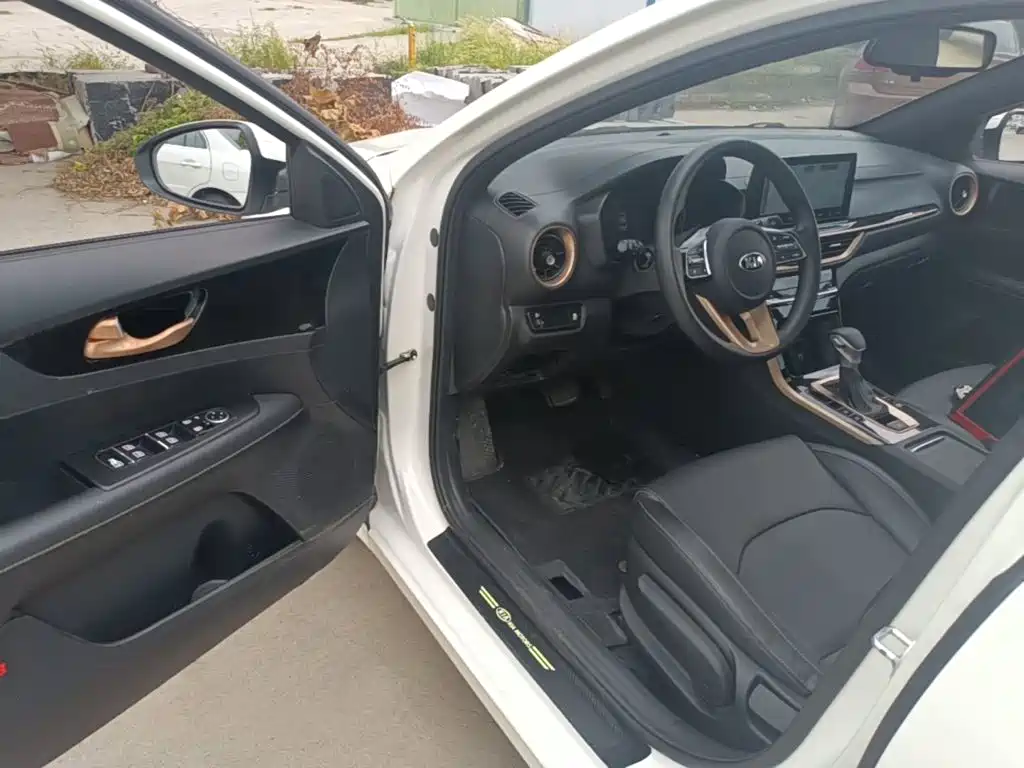 Kia K3 — миниатюра 16