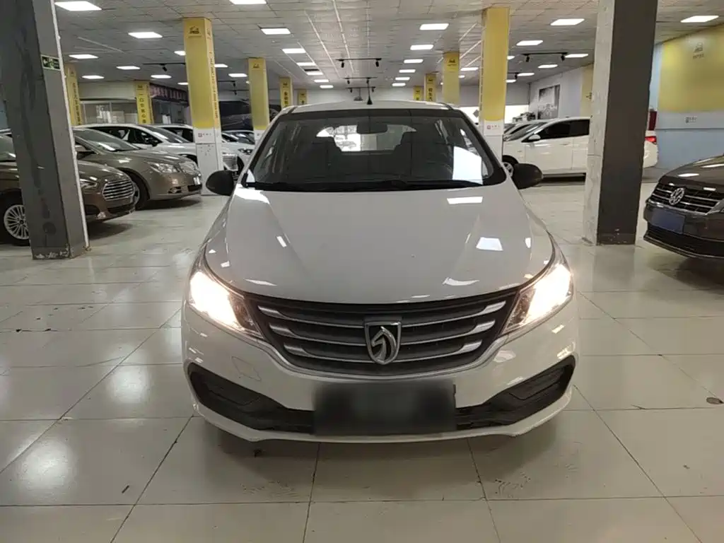 Baojun 310 — миниатюра 3