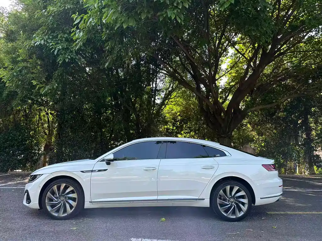 Volkswagen CC — миниатюра 10