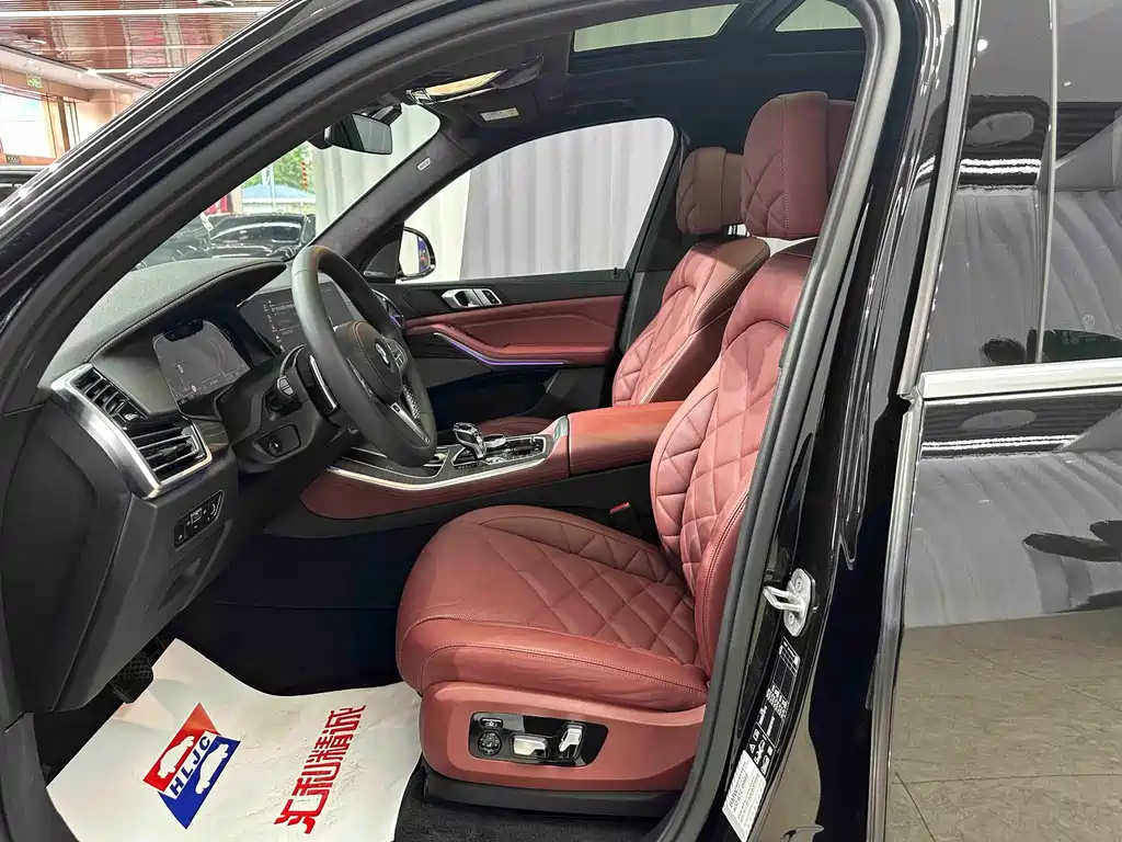 BMW X5 2022 xDrive 40Li Premium M Sport