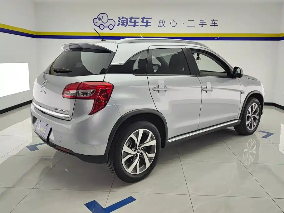 Citroen C4 Aircross (Import) 2.0L 2WD Comfort Edition, фото 3