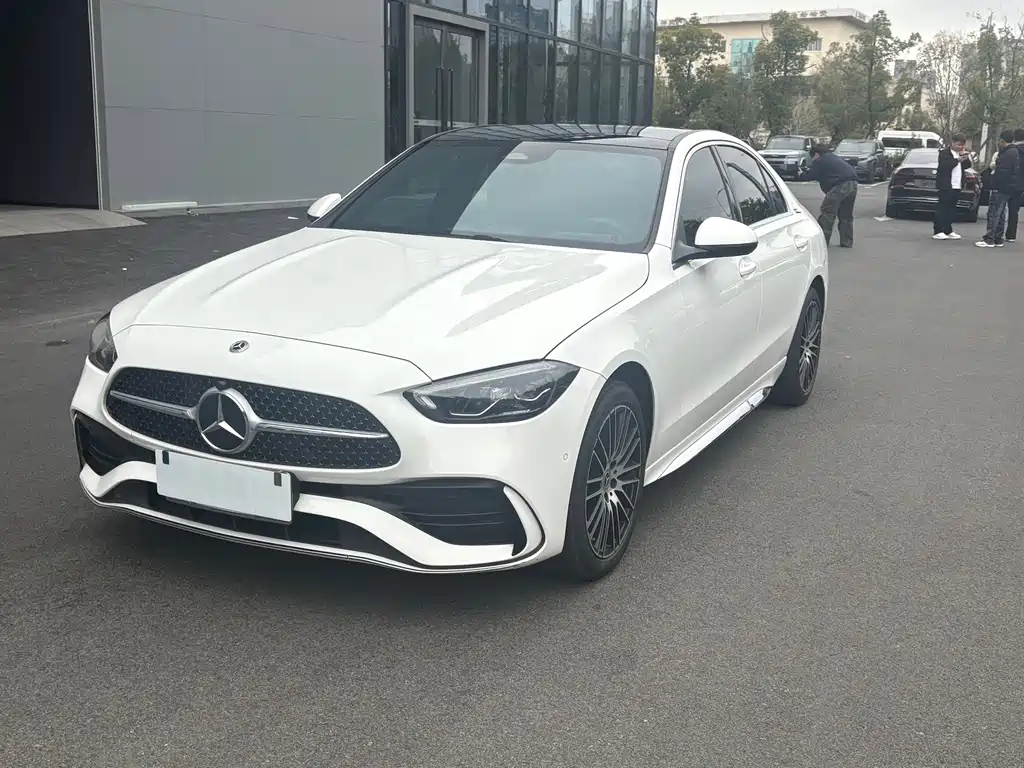 Mercedes-Benz C-Class 2022