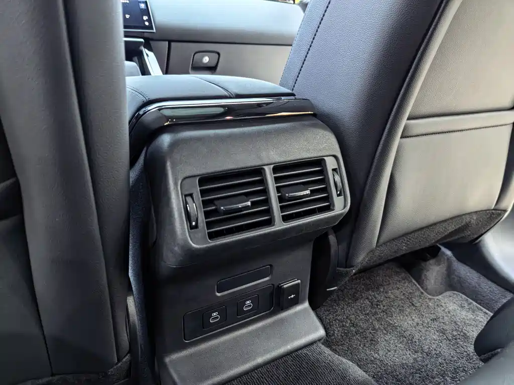 Land Rover Range Rover Velar 2025 S