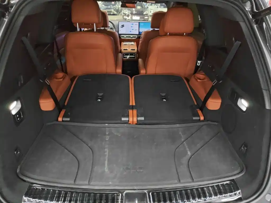 Li Auto Li L8 — миниатюра 19