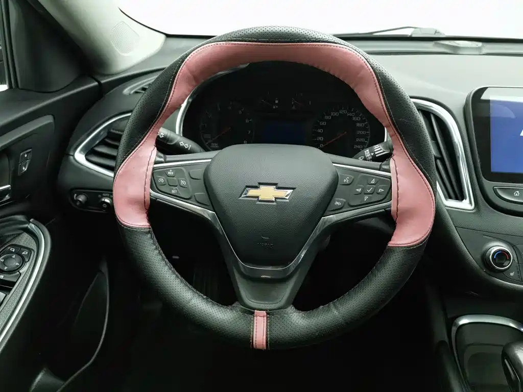 Chevrolet Malibu XL — миниатюра 11
