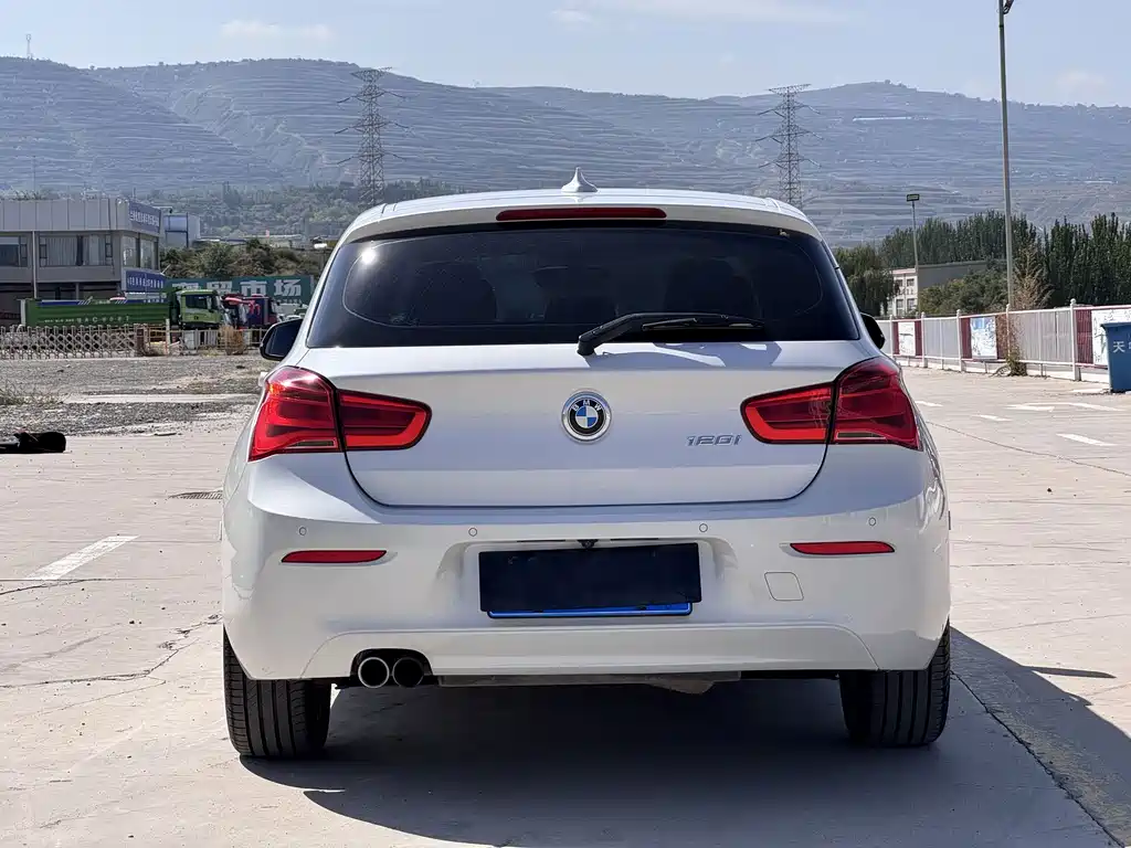 BMW 1 Series (Import) — миниатюра 14
