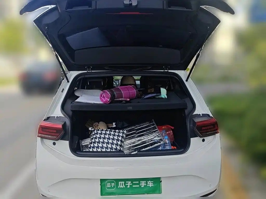 Volkswagen ID.3 — миниатюра 10