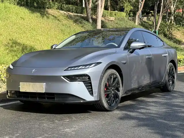 DONGFENG EΠ007 2024