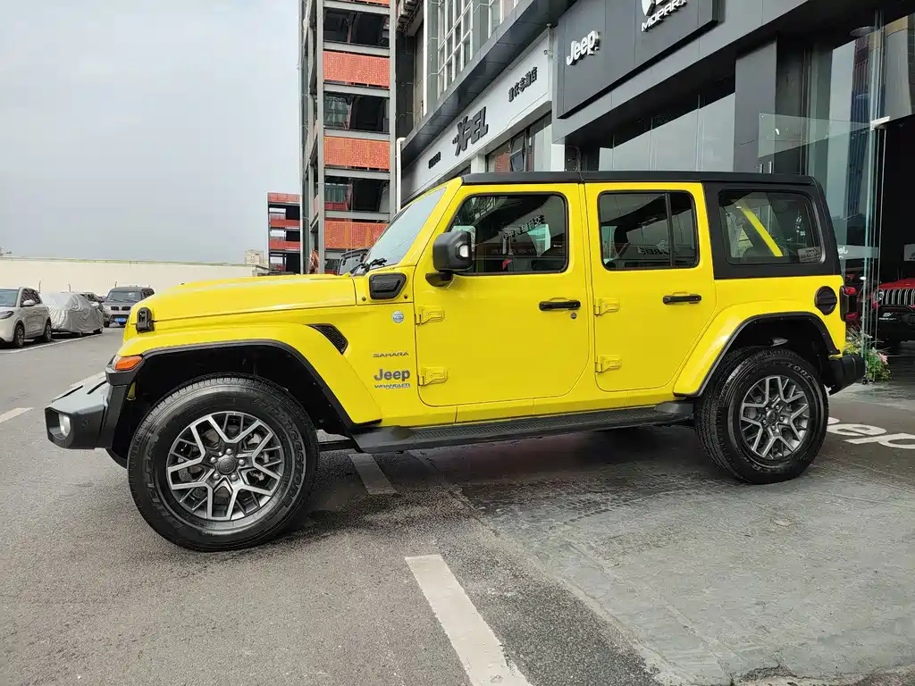 Jeep Wrangler PHEV — миниатюра 4