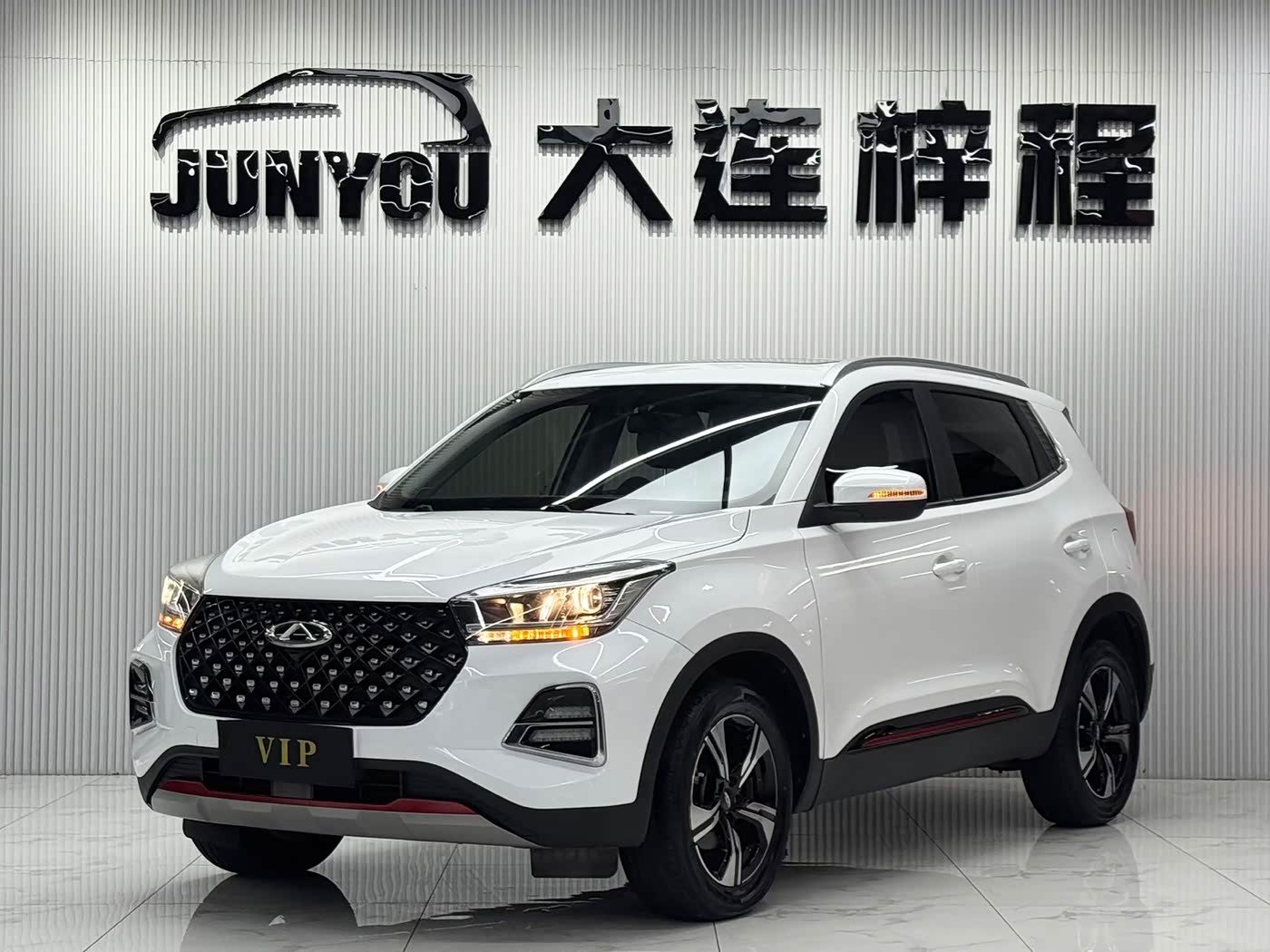CHERY Tiggo 5x 1.5 л 2023 г. Белый, пробег 7000 км