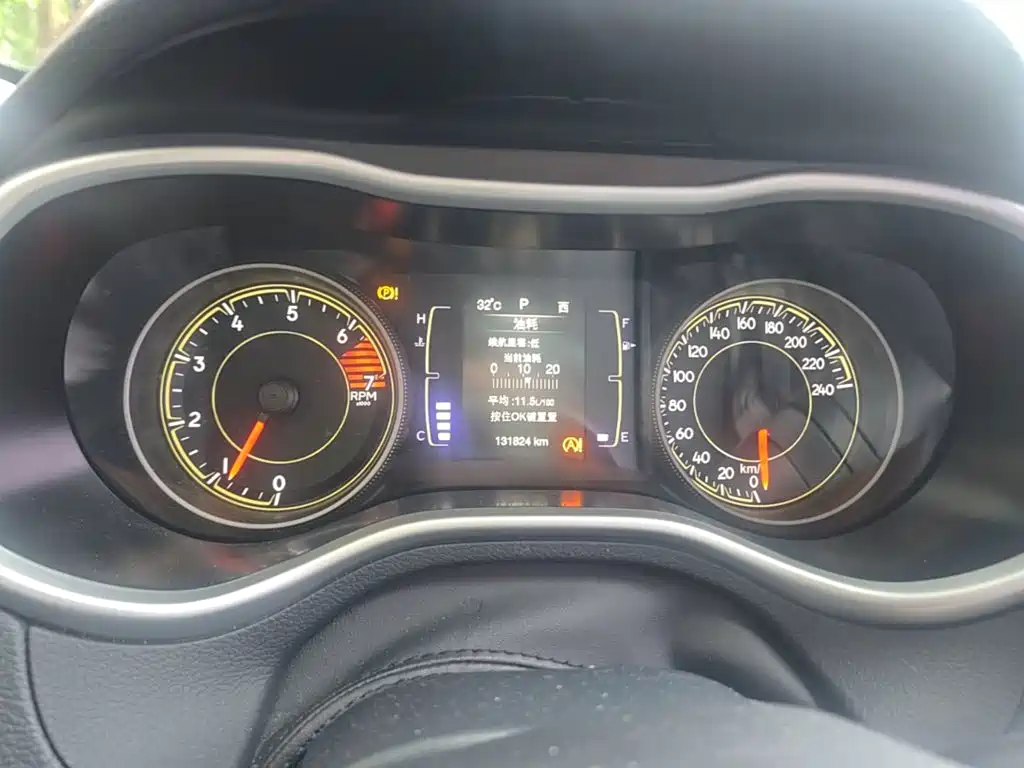 Jeep Cherokee — миниатюра 16