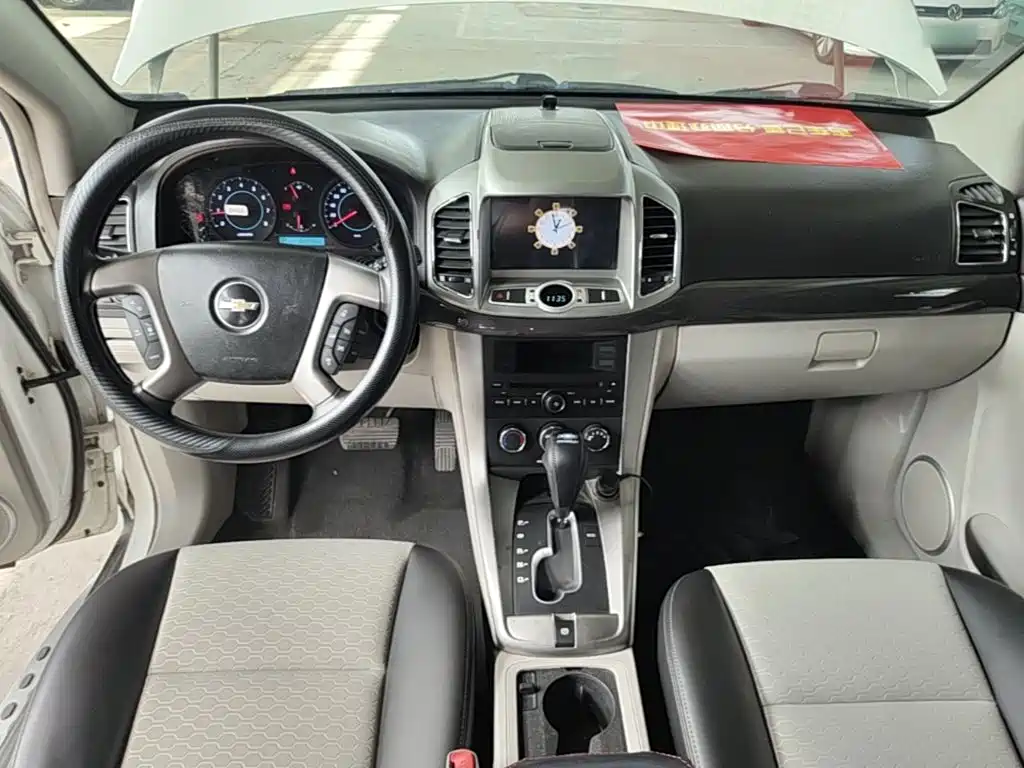 Chevrolet Captiva — миниатюра 10