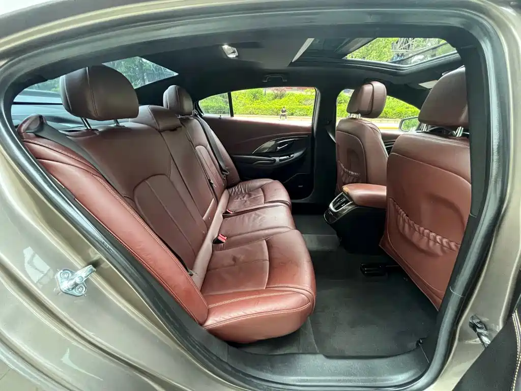 Buick LaCrosse — миниатюра 14